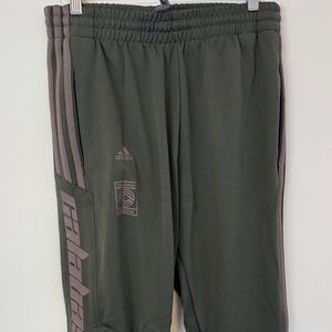 adidas Yeezy Calabasas Track Pant
Core/Mink - Size Small